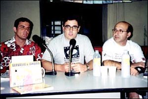 Da esq. para a dir.: Gilberto Zappa, Sidney Gusman e Jotapê Martins, durante palestra