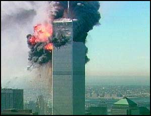 Momento do Impacto do segundo avião, na Torre Sul do World Trade Center