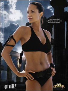 Lara Croft (interpretada por Angelina Jolie)