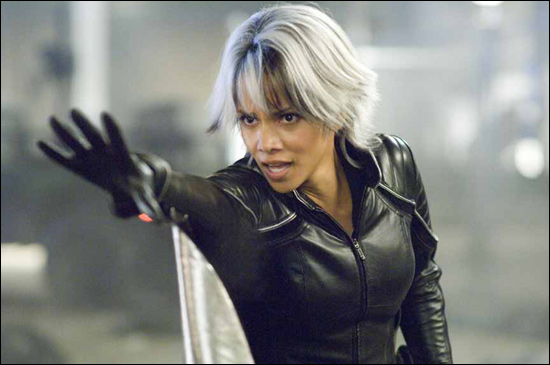 Halle Berry como Tempestade