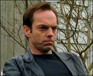 Ficheiro:Hugo Weaving como Caveira Vermelha.jpg – Wikipédia, a enciclopédia  livre