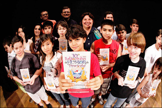 Os estudantes premiados na décima edição - foto: Carol Fontes