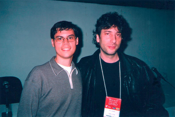 Samir Naliato and Neil Gaiman, during the Press Conference in Rio de Janeiro Samir Naliato and Neil Gaiman, during the Press Conference in Rio de Janeiro
